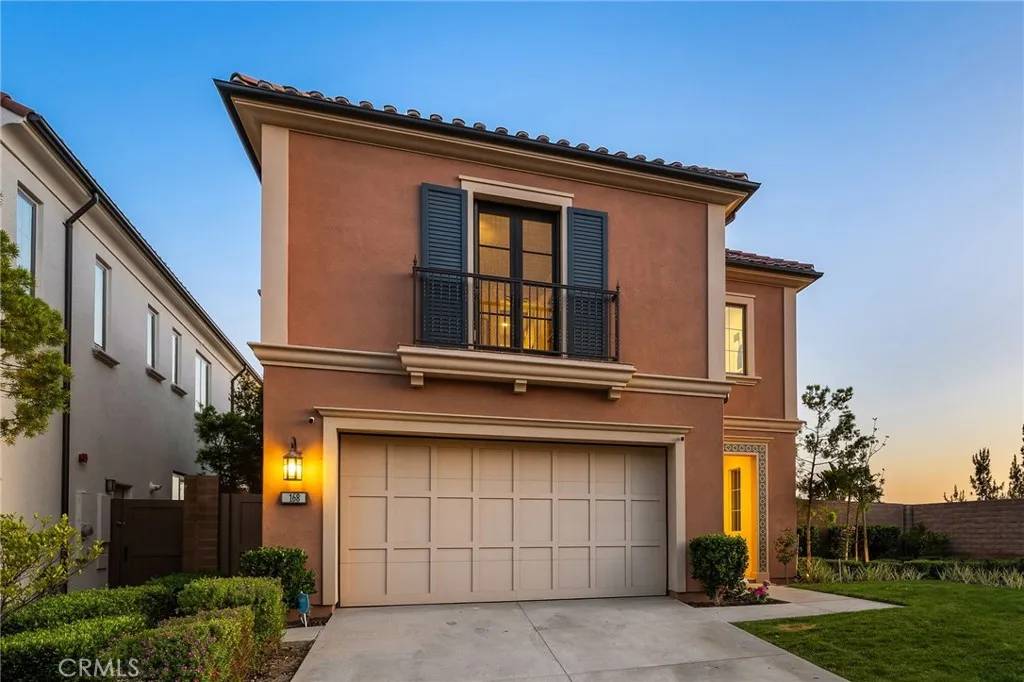 Irvine, CA 92602,168 Bellini