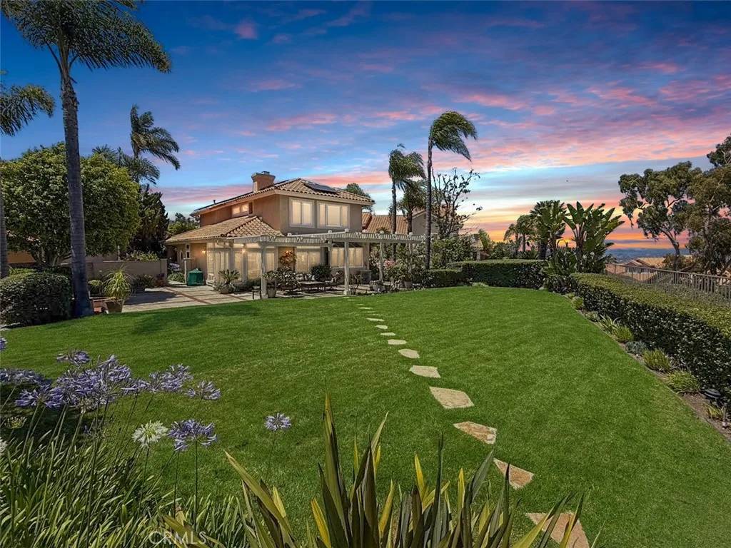 Laguna Niguel, CA 92677,23256 Arelo Court