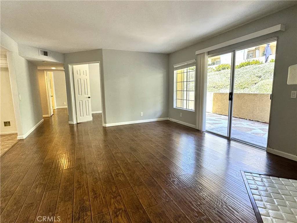 Laguna Niguel, CA 92677,25155 Via Terracina