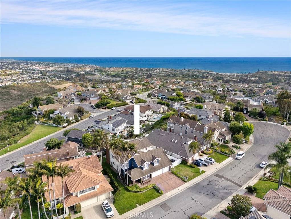 San Clemente, CA 92673,609 Calle Reata