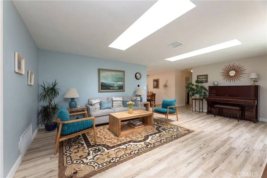 Fountain Valley, CA 92708,10262 Circulo De Juarez