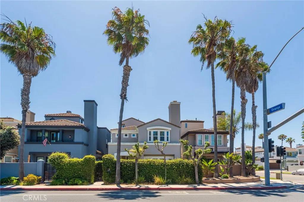 Huntington Beach, CA 92648,404 Goldenwest Street