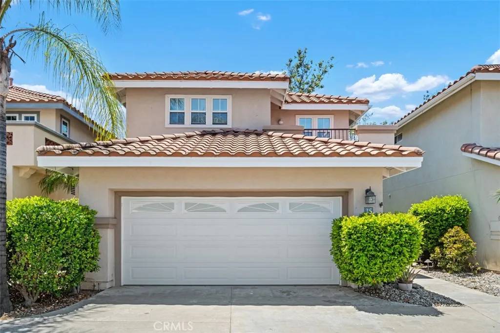 Rancho Santa Margarita, CA 92688,35 VIA ENCANTO