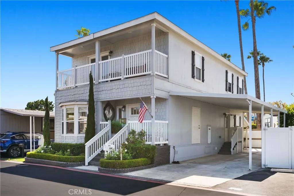 Newport Beach, CA 92660,304 Lexington