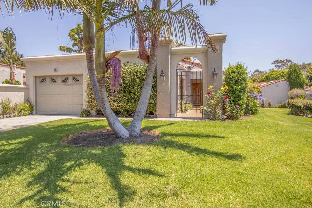 Laguna Woods, CA 92637,5521 Via La Mesa #C