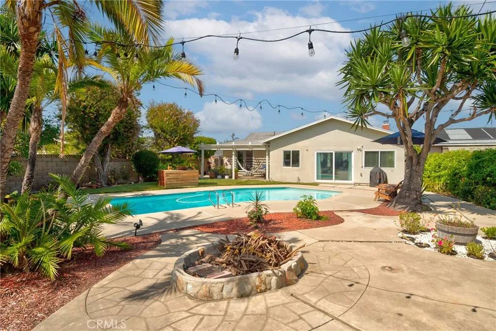Huntington Beach, CA 92646,19081 Hamden Lane