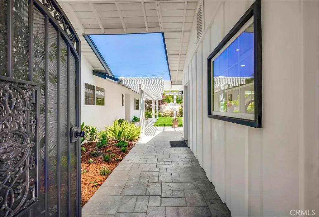 Upland, CA 91784,1810 N 2nd Avenue