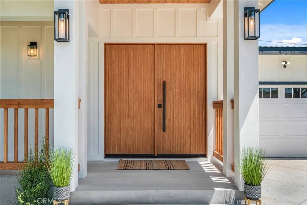 Long Beach, CA 90808,5621 E Carita Street