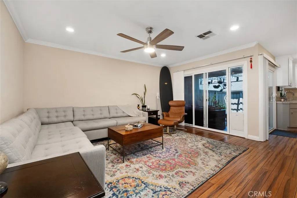Tustin, CA 92780,14131 Paseo Verde #105