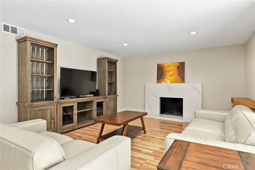Long Beach, CA 90808,3420 Marna Avenue