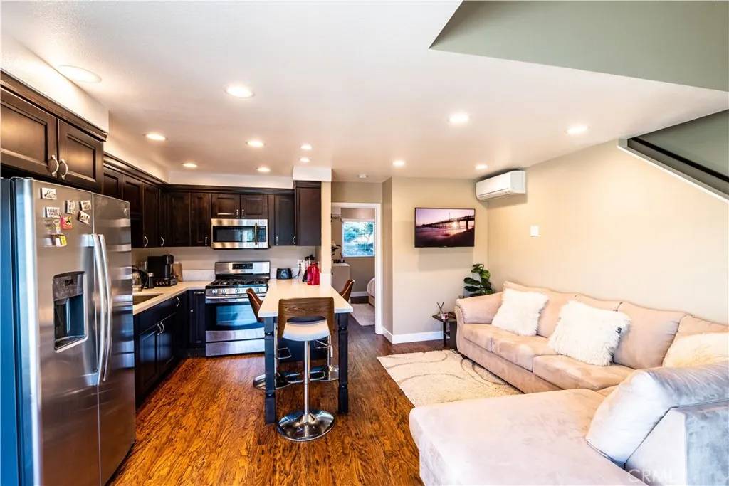 Laguna Niguel, CA 92677,23821 Hillhurst Dr West