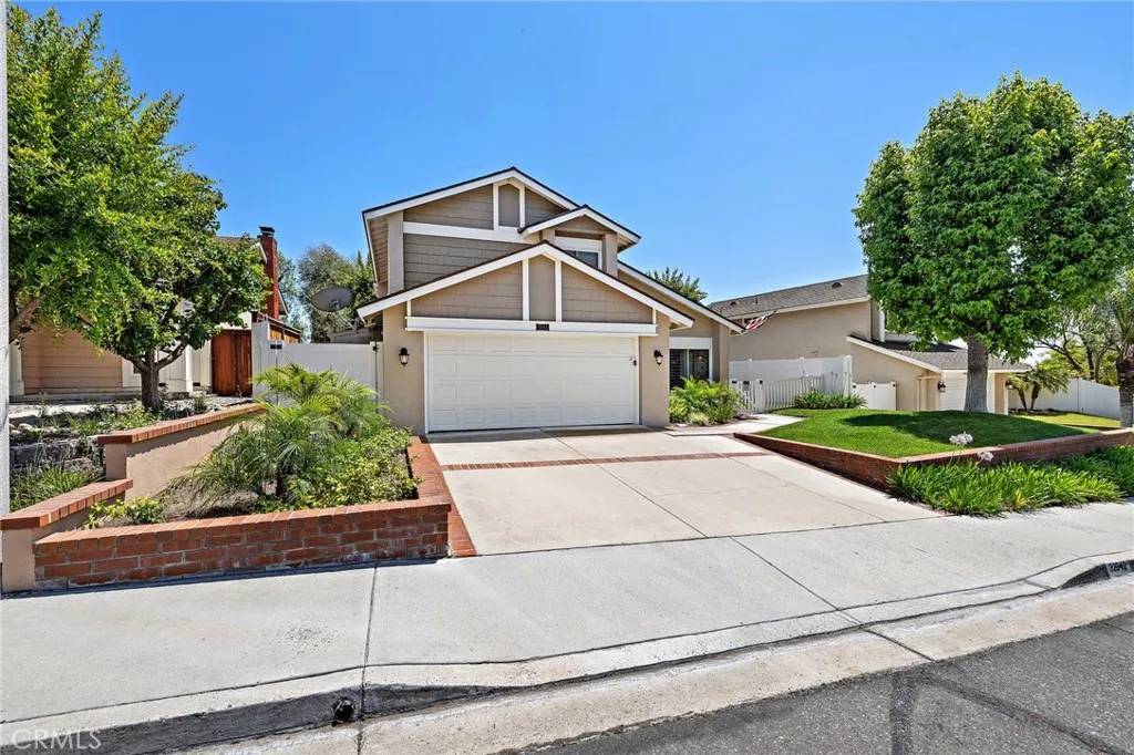 Rancho Santa Margarita, CA 92679,32042 Pleasant Glen Road
