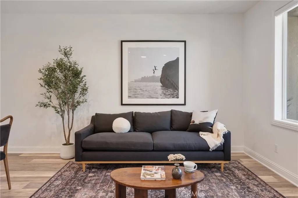 Irvine, CA 92614,161 Steely