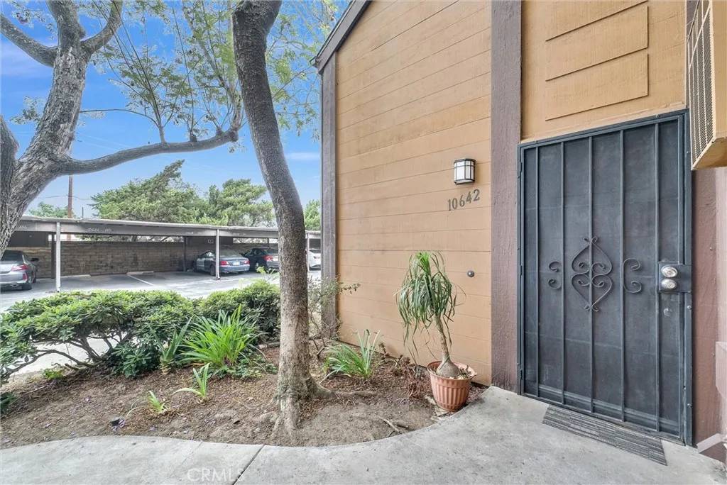 Norwalk, CA 90650,10642 Shoreline Drive #80
