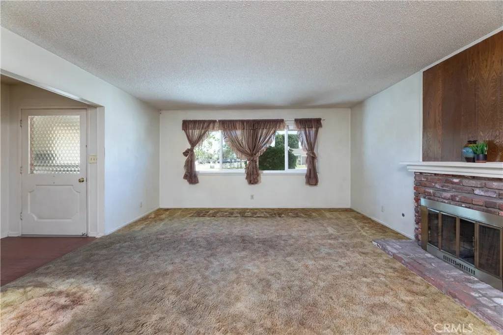 Huntington Beach, CA 92647,15011 Rice Circle