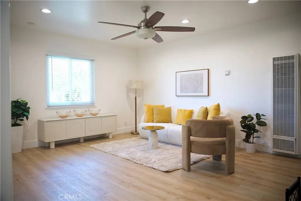 Westminster, CA 92683,13622 Illinois Street