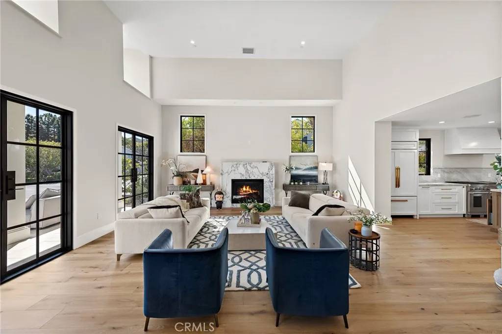 Newport Beach, CA 92660,1963 Port Edward Place