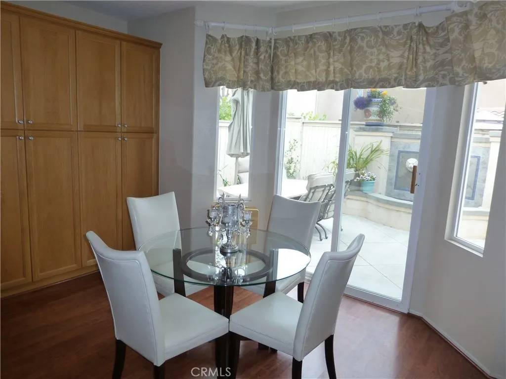 Irvine, CA 92618,35 Pembroke