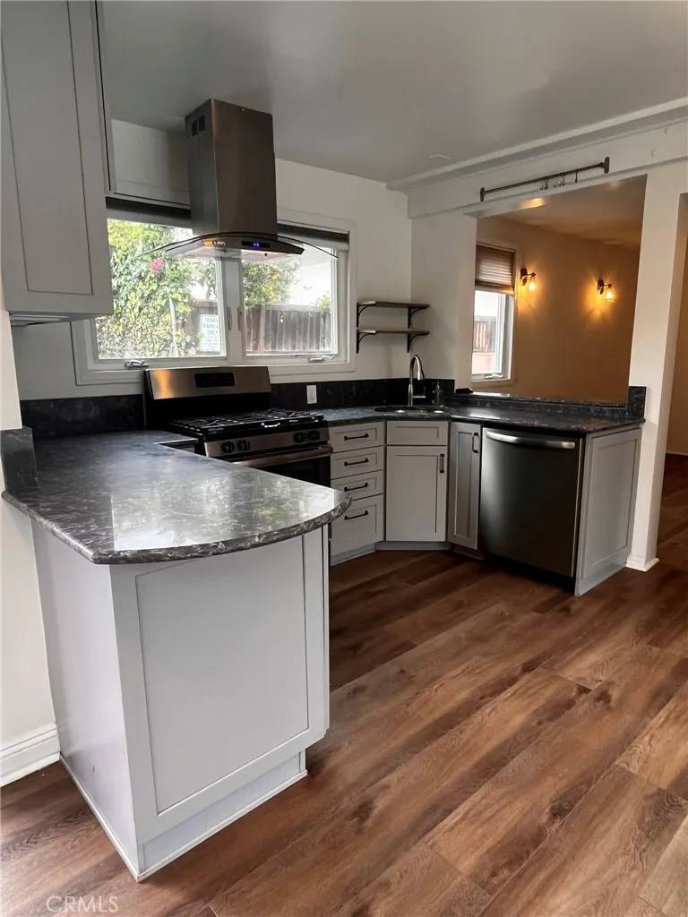 Laguna Beach, CA 92651,31863 8th Avenue #3