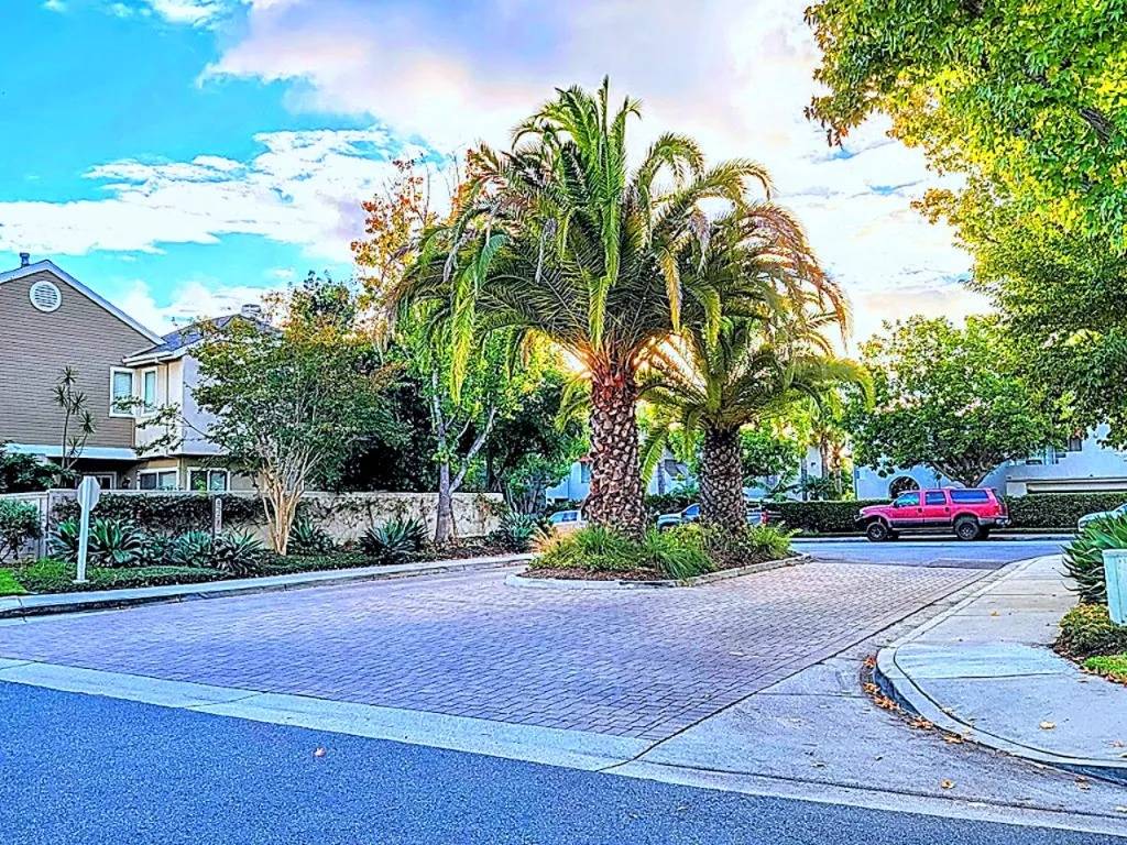 Mission Viejo, CA 92691,27835 Berwick #38