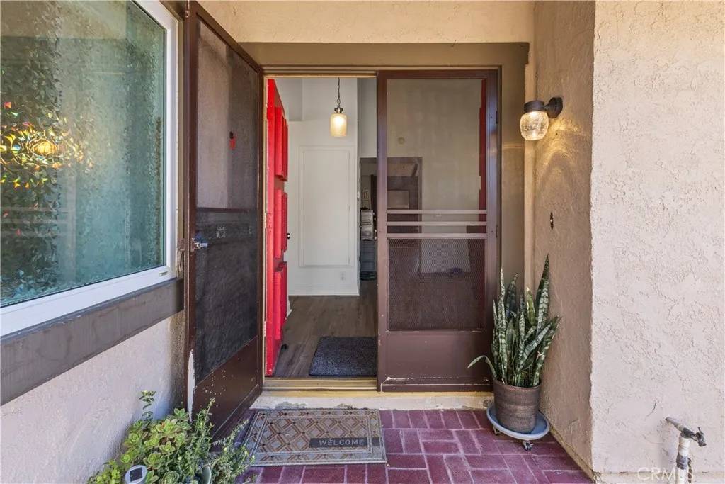 Santa Ana, CA 92705,2608 N Tustin Ave, Unit A