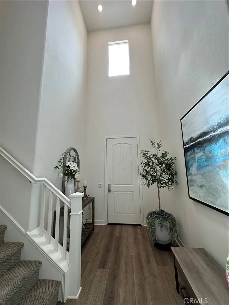 Irvine, CA 92618,165 Carlow