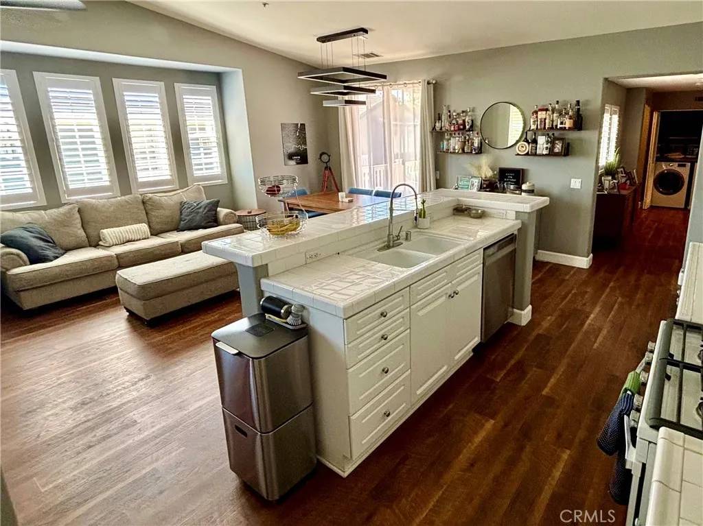 Ladera Ranch, CA 92694,83 Sklar Street #15