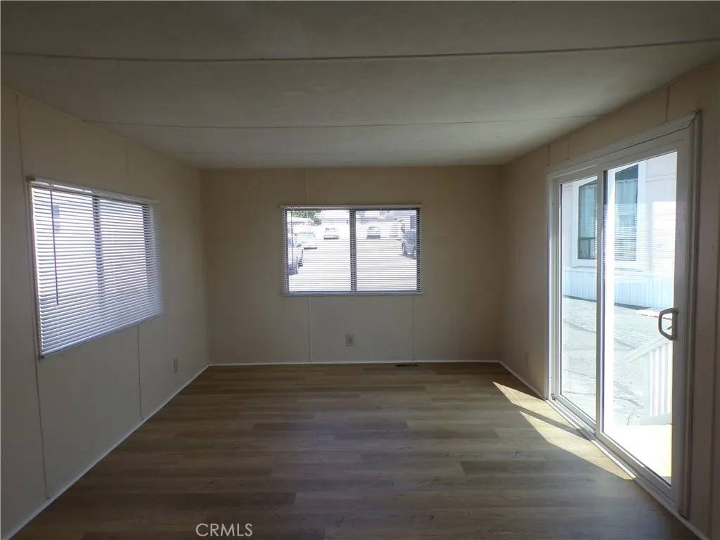 Yucaipa, CA 92399,12710 3rd Street #77