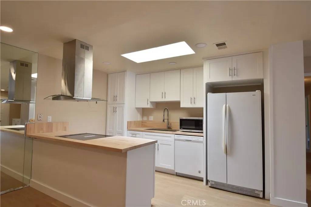 Laguna Woods, CA 92637,3097 Via Serena North #A