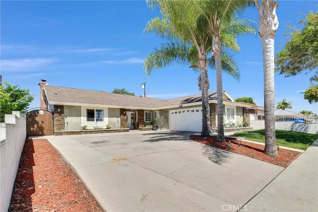 Santa Ana, CA 92704,2622 S Pacific Avenue