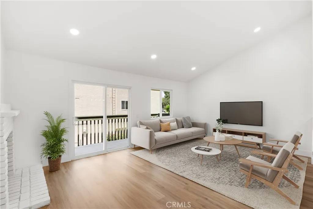 Redlands, CA 92373,87 Tennessee Street #C