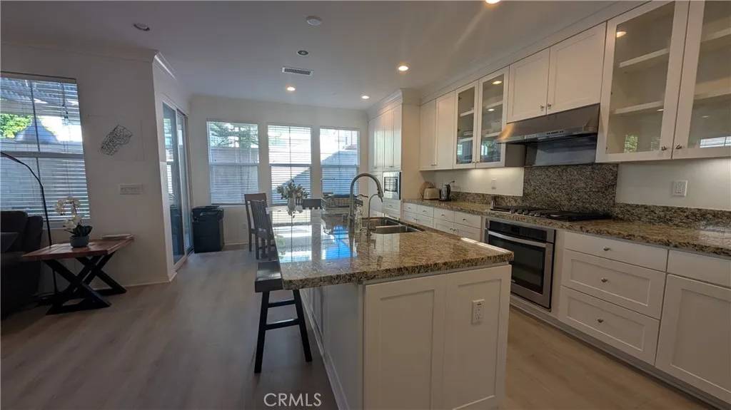 Irvine, CA 92620,73 Wildvine