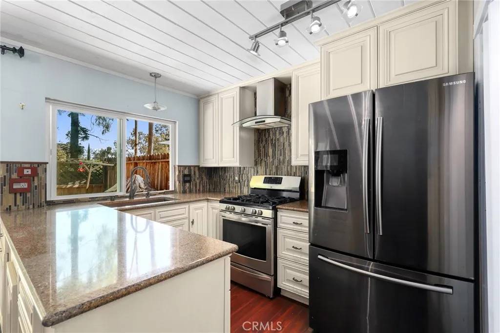 Laguna Niguel, CA 92677,23711 Whale Cove