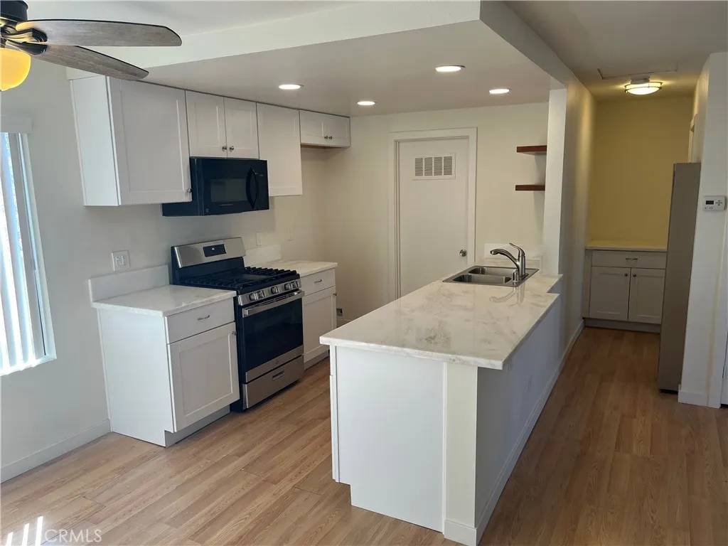 Oceanside, CA 92054,552 Canyon Drive #38