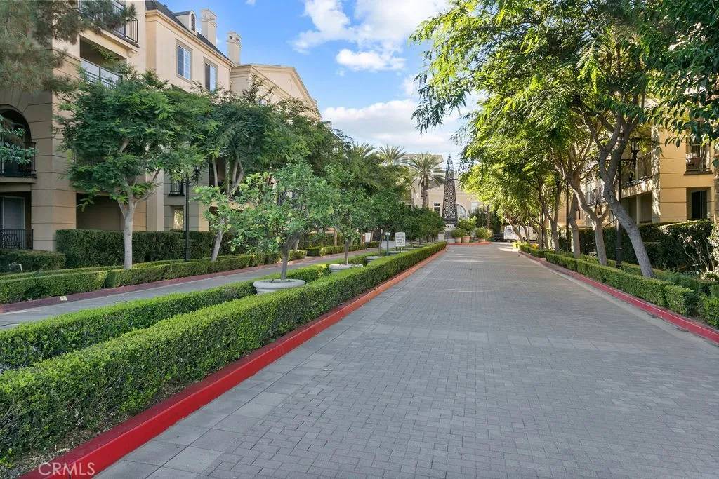 Irvine, CA 92612,2349 Watermarke Place
