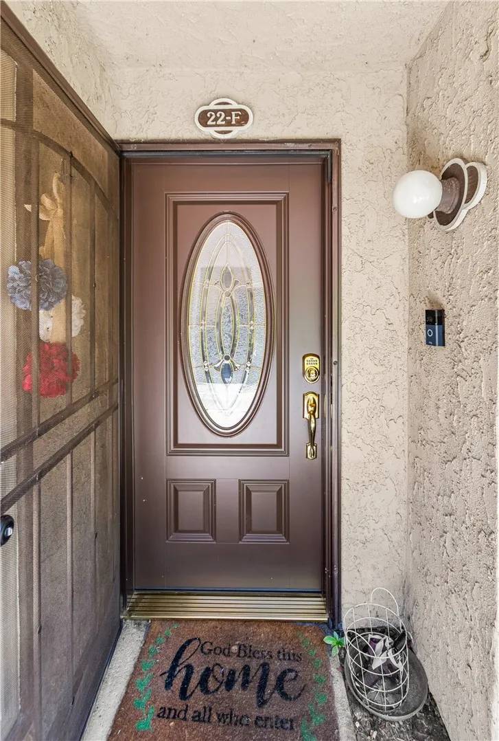 Long Beach, CA 90815,7890 E Spring Street #22F