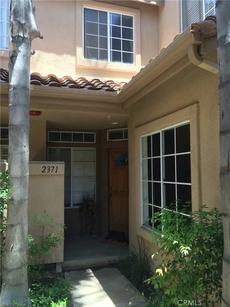 Tustin, CA 92782,2371 Tryall