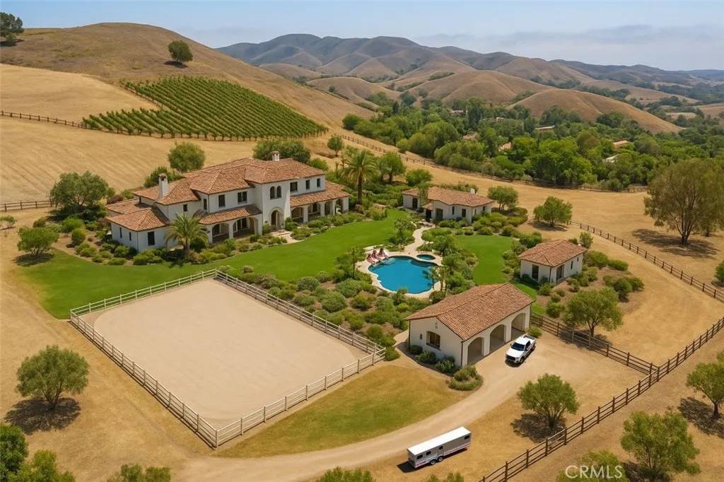 San Juan Capistrano, CA 92675,31495 Juliana Farms