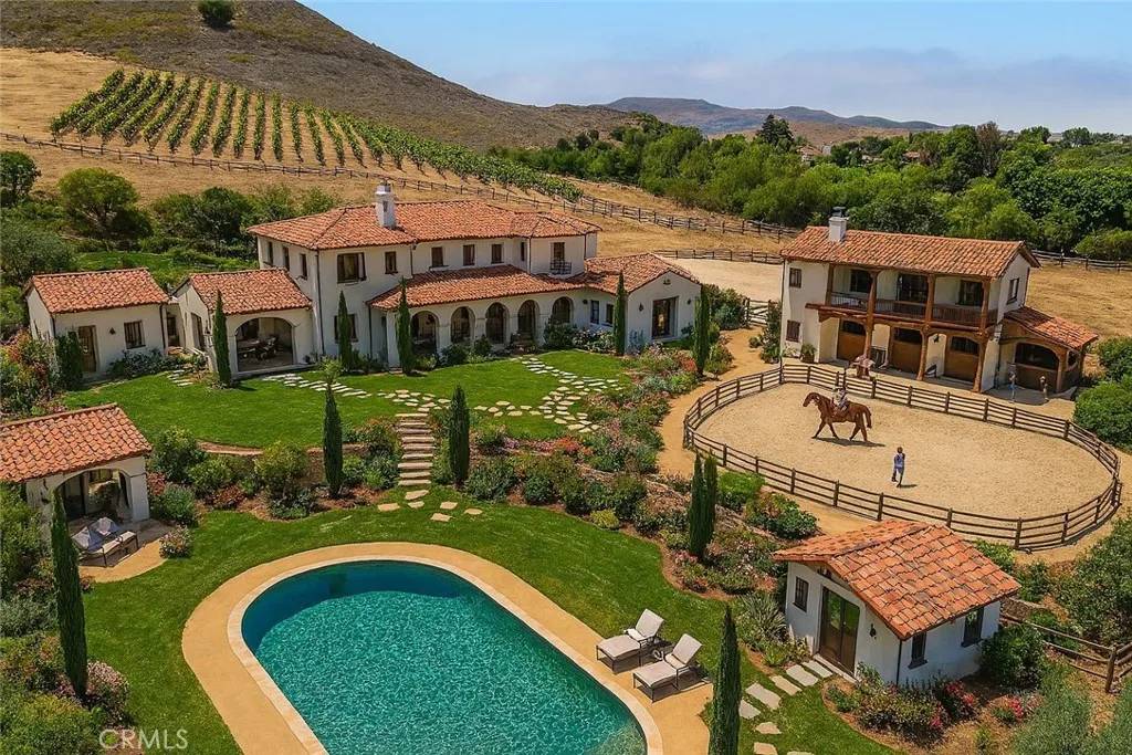 San Juan Capistrano, CA 92675,31495 Juliana Farms