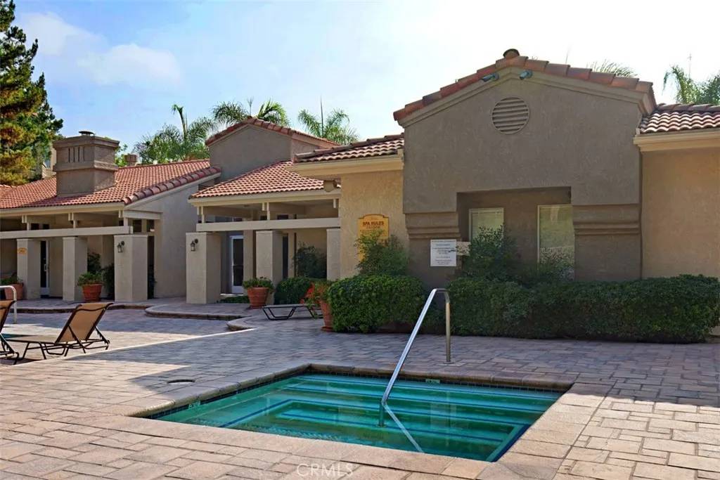 Corona, CA 92879,2045 Las Colinas Circle #103