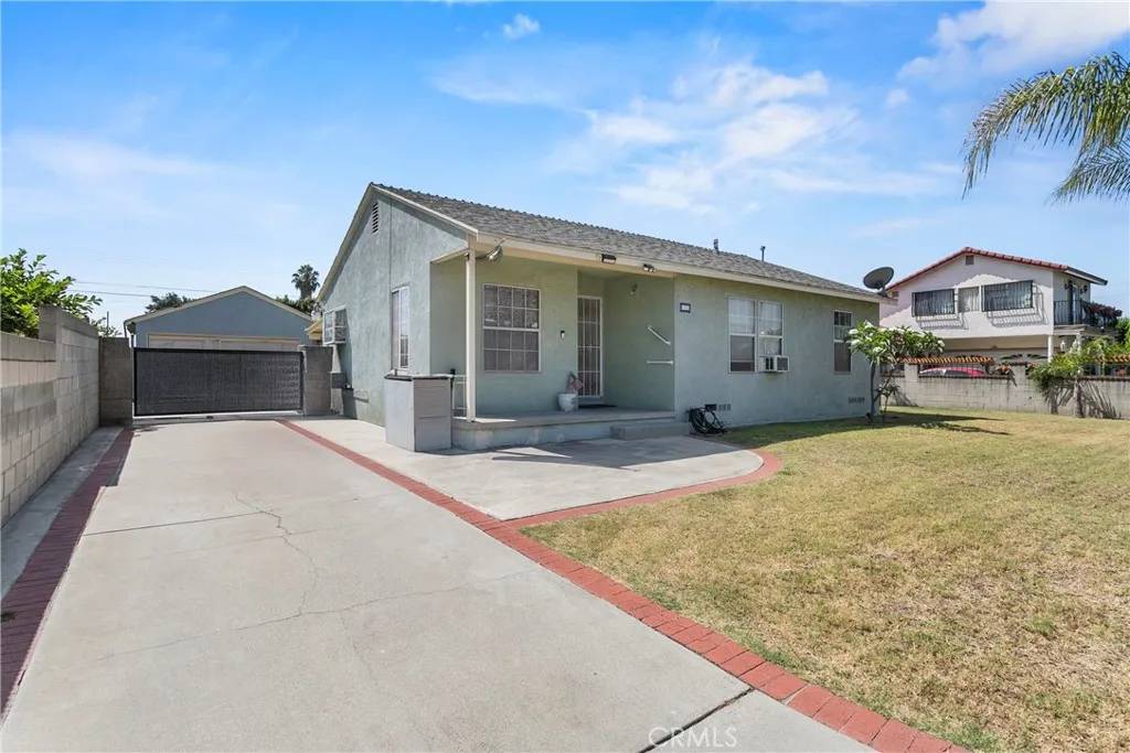 West Covina, CA 91790,1932 S Orange Avenue