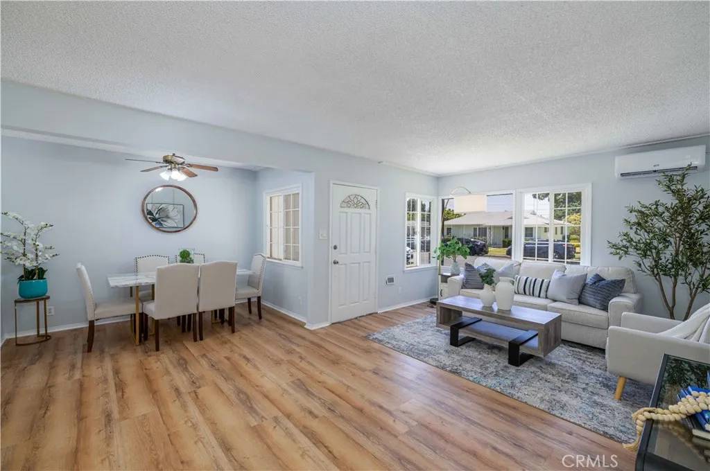 Downey, CA 90242,12108 Dunrobin Avenue