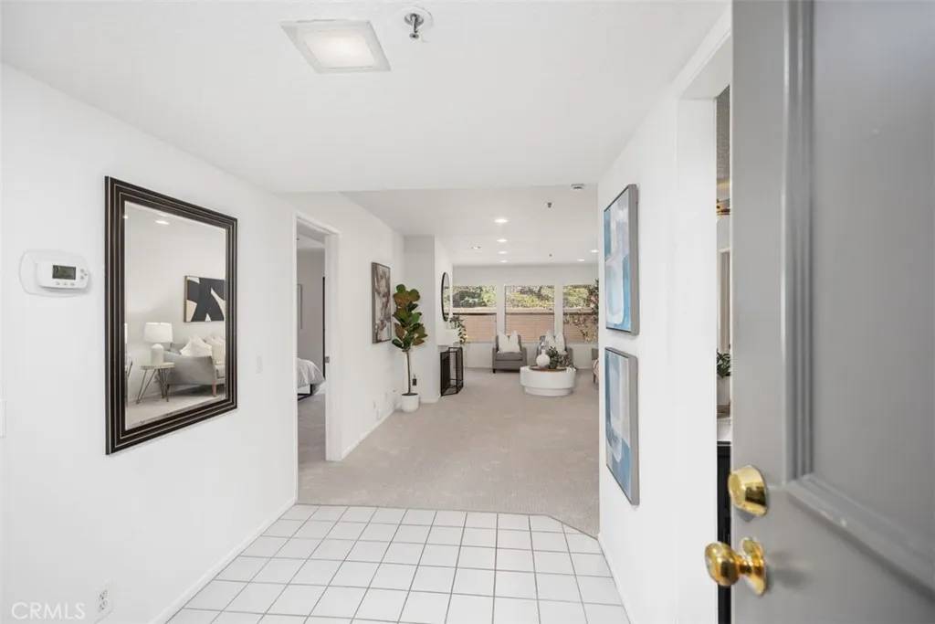 Newport Beach, CA 92663,950 Cagney Lane #107