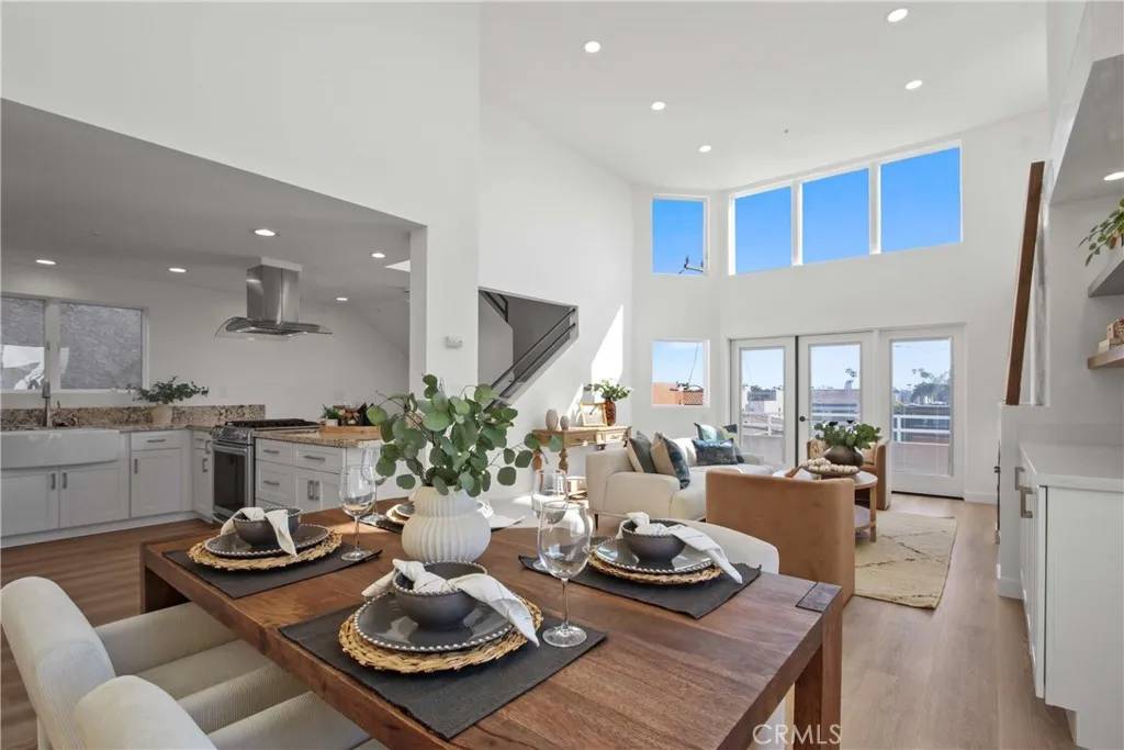 Sunset Beach, CA 90742,16743 Bayview Dr #A