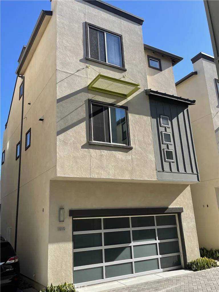 Costa Mesa, CA 92627,1818 Coastal Way