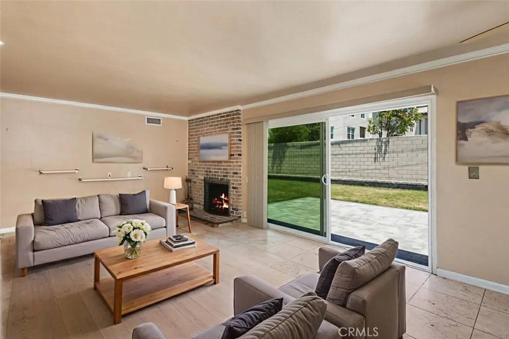 Buena Park, CA 90620,7425 Fillmore Drive