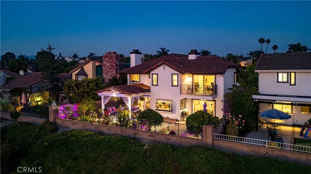 Mission Viejo, CA 92692,26271 Ganiza