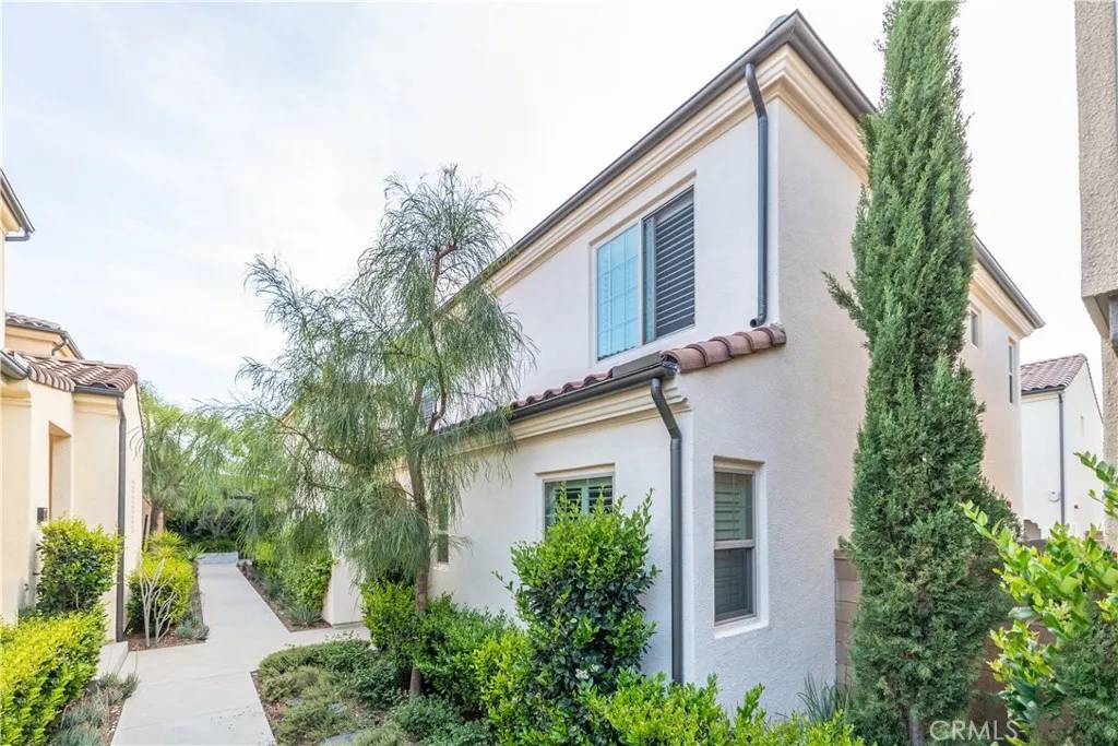Irvine, CA 92618,114 Falcon Ridge
