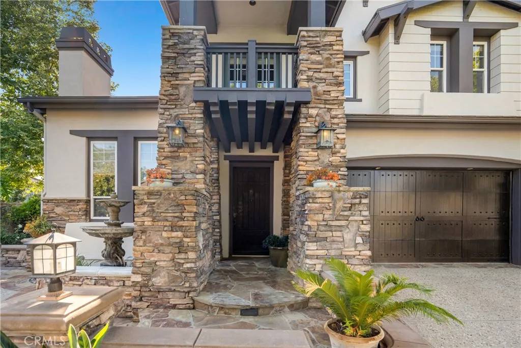 Ladera Ranch, CA 92694,25 Thalia Street