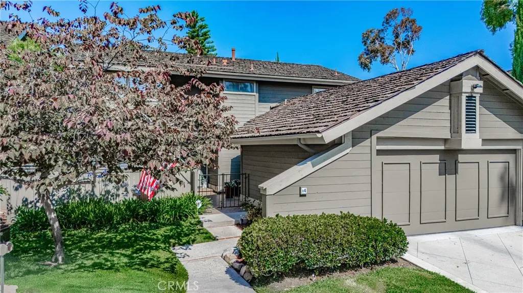 Irvine, CA 92604,14 BRIDGEWOOD #22